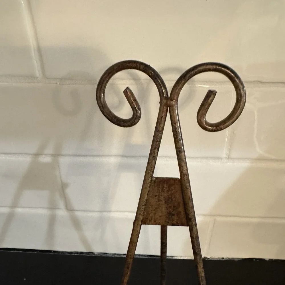 Vintage Easel Picture Art Photo Holder Display Wall Mounted Stand Brass Metal